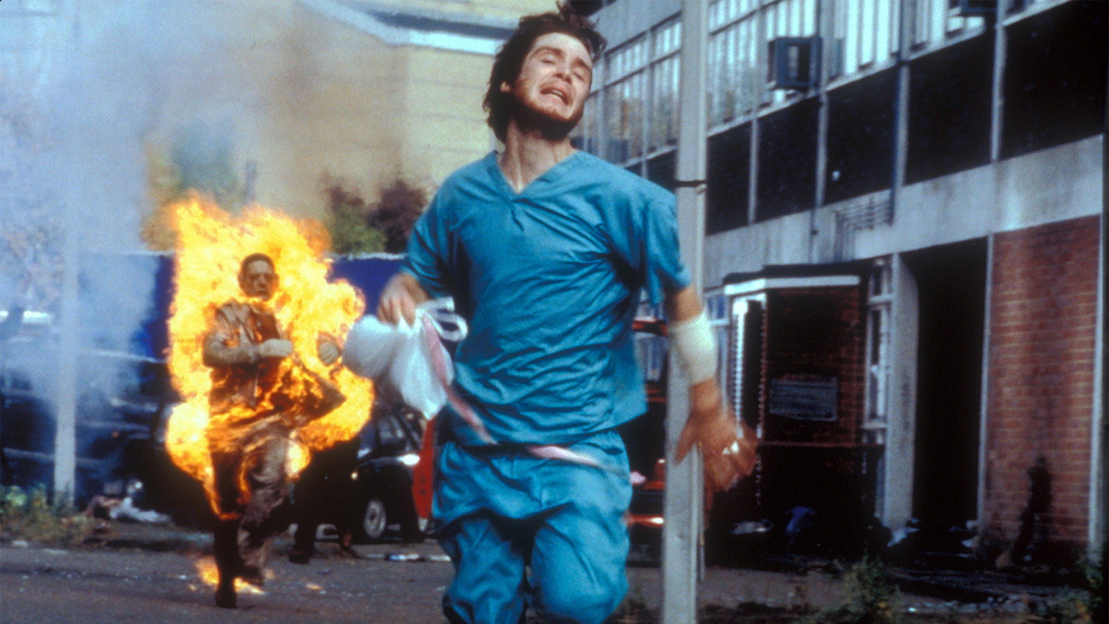 Un infecté en feu poursuit Jim
28 Days Later – © 2002 Fox Searchlight