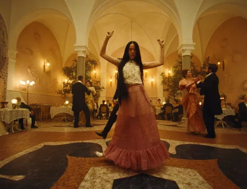 PAUVRES CRÉATURES : L’Odyssée de l’apprentissage