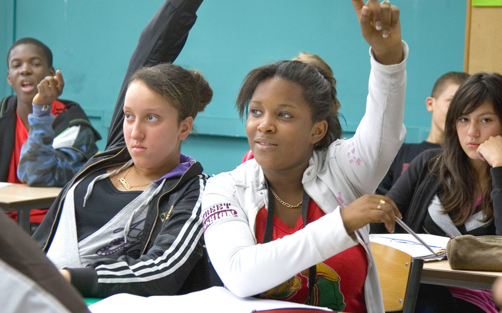 ENTRE LES MURS : Une école sans filtre