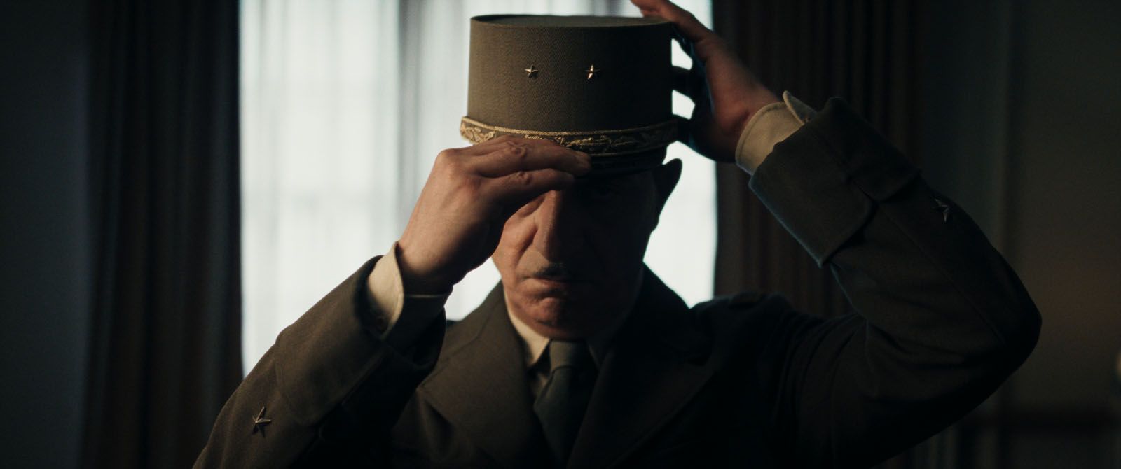 LA BATAILLE DE GAULLE – PARTIE 2 – J’ÉCRIS TON NOM : Glorifier la liberté