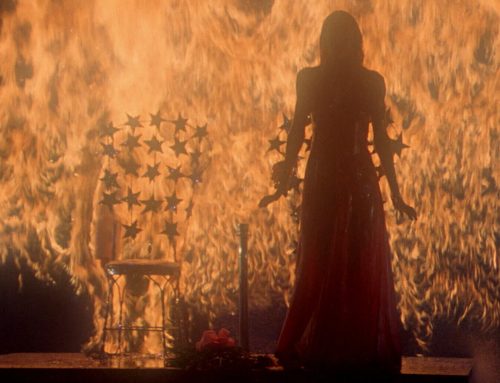 CARRIE AU BAL DU DIABLE : Possédée par la vengeance